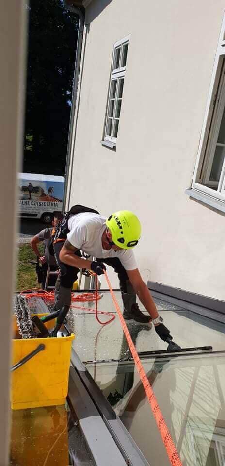 Mycie okien na linach Bielsko-biała Mycie okien na linach