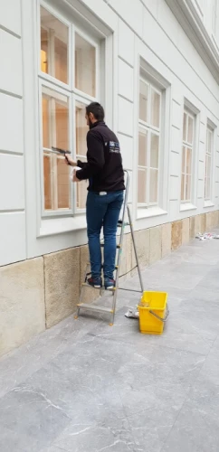 Sprzątanie i czyszczenie - Renova Bielsko Biała
