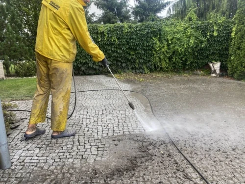 Sprzątanie i czyszczenie - Renova Bielsko Biała