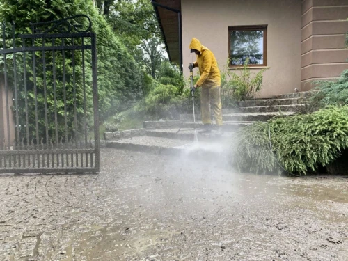 Sprzątanie i czyszczenie - Renova Bielsko Biała