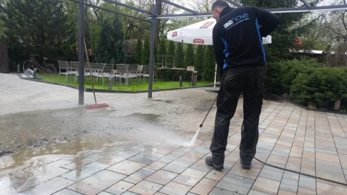 Sprzątanie i czyszczenie - Renova Bielsko Biała