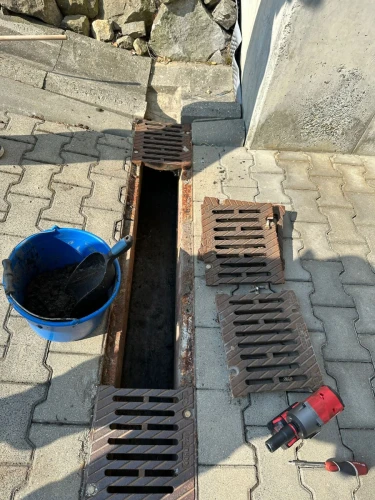 Czyszczenie odpływów liniowych - Renova Bielsko Biała